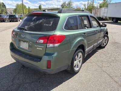 2013 Subaru Outback 2.5i Limited