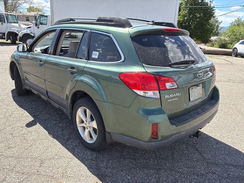 2013 Subaru Outback 2.5i Limited