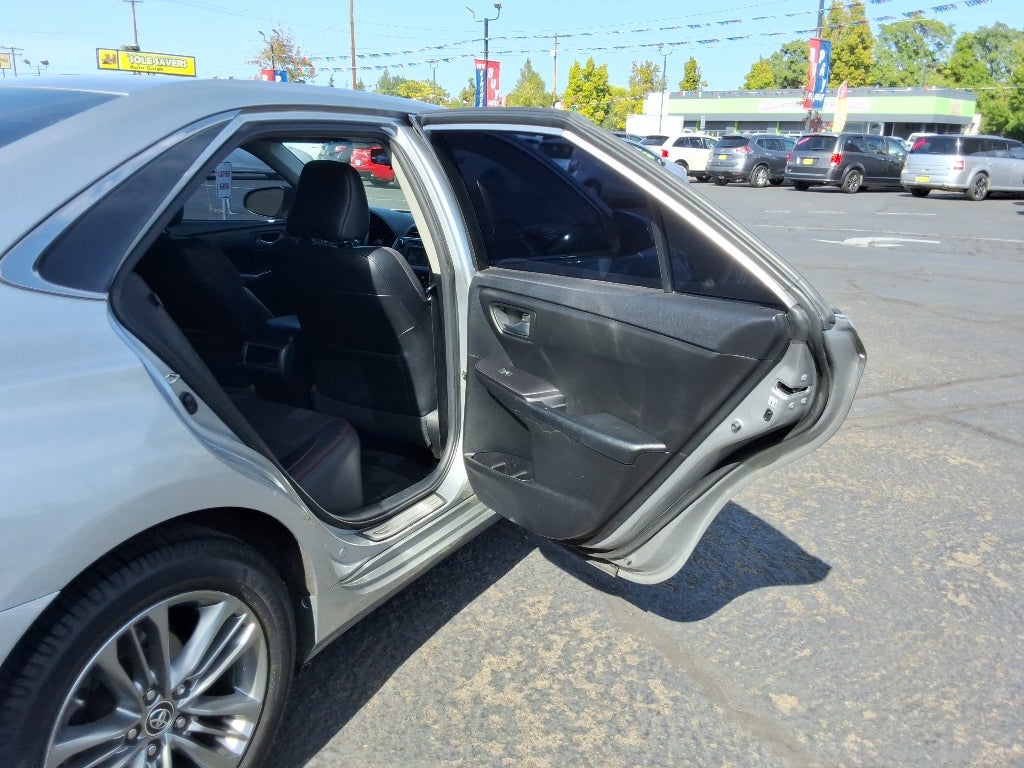 2016 Toyota Camry 4dr Sdn I4 Auto SE (SE)