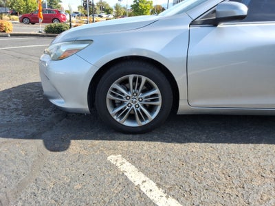 2016 Toyota Camry 4dr Sdn I4 Auto SE (SE)