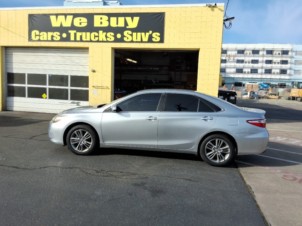 2016 Toyota Camry 4dr Sdn I4 Auto SE (SE)