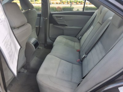 2016 Toyota Camry 4dr Sdn I4 Auto LE (SE)