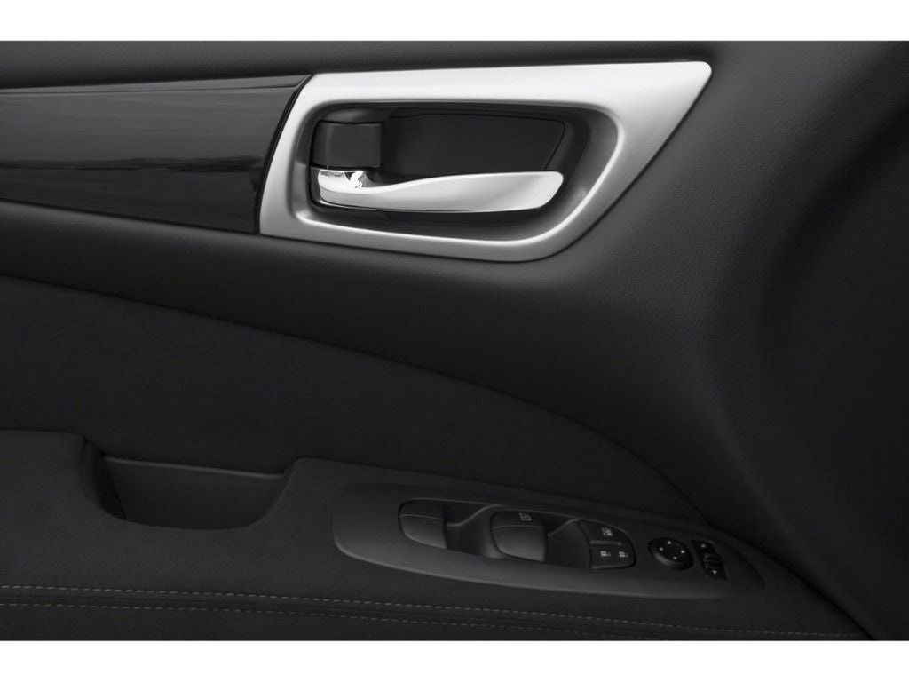 2015 Nissan Pathfinder 4WD 4dr S