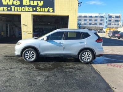 2017 Nissan Rogue FWD SV