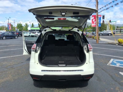 2016 Nissan Rogue FWD 4dr S