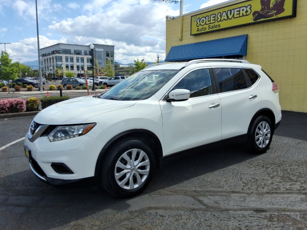 2016 Nissan Rogue FWD 4dr S
