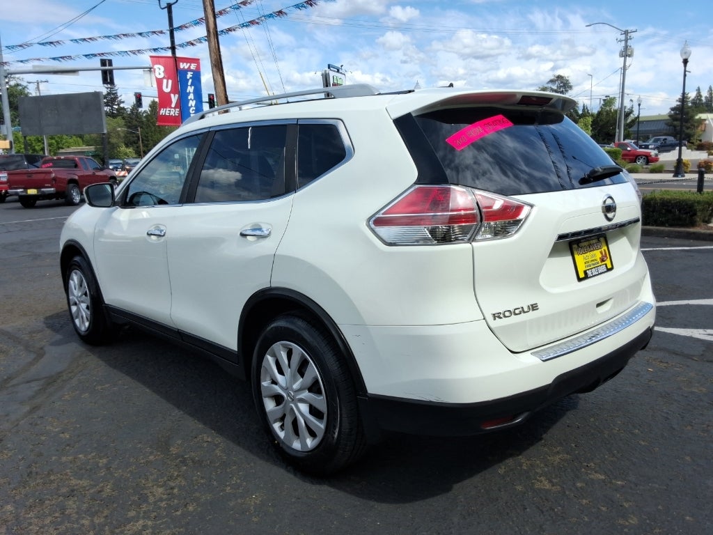 2016 Nissan Rogue FWD 4dr S