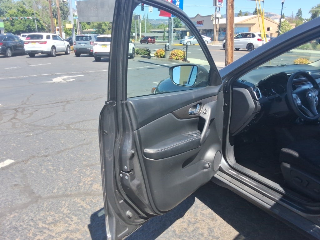2014 Nissan Rogue AWD 4dr SV