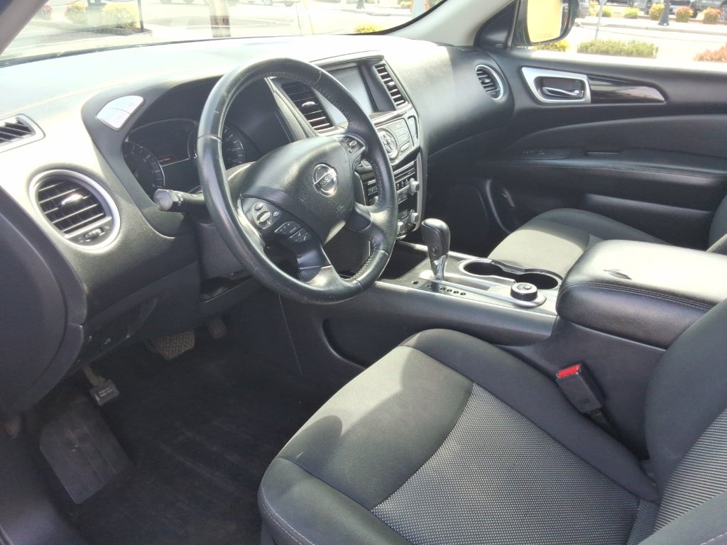 2019 Nissan Pathfinder 4x4 SV