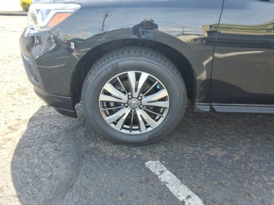 2019 Nissan Pathfinder 4x4 SV