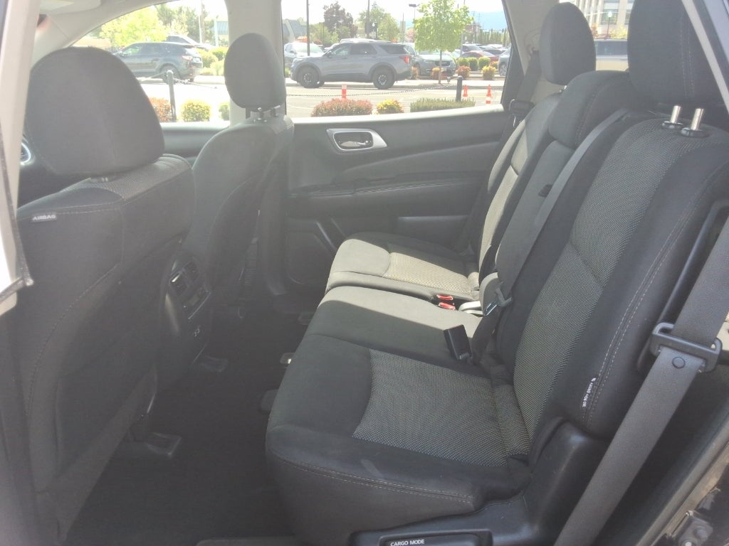 2019 Nissan Pathfinder 4x4 SV