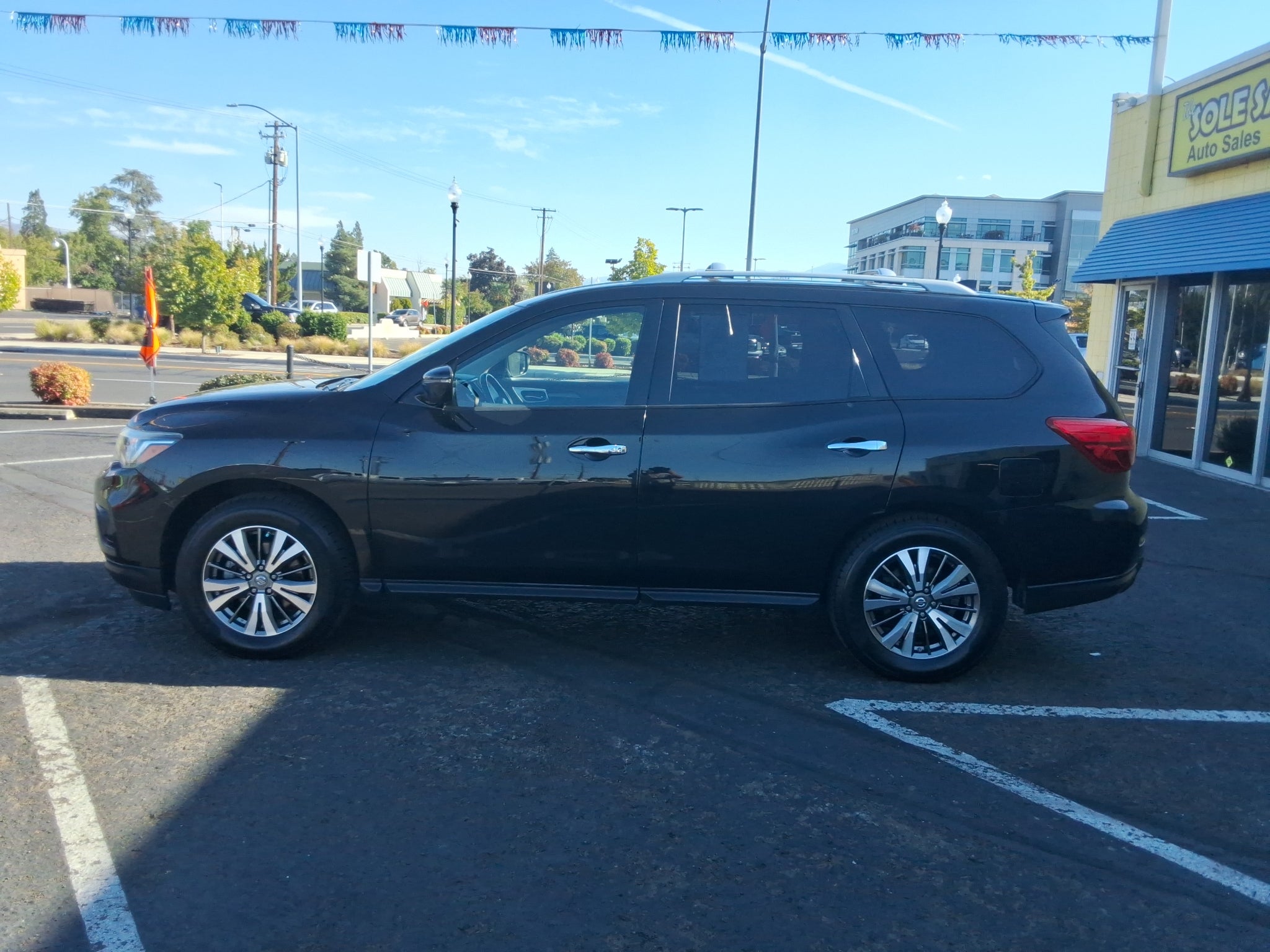 2019 Nissan Pathfinder 4x4 SV