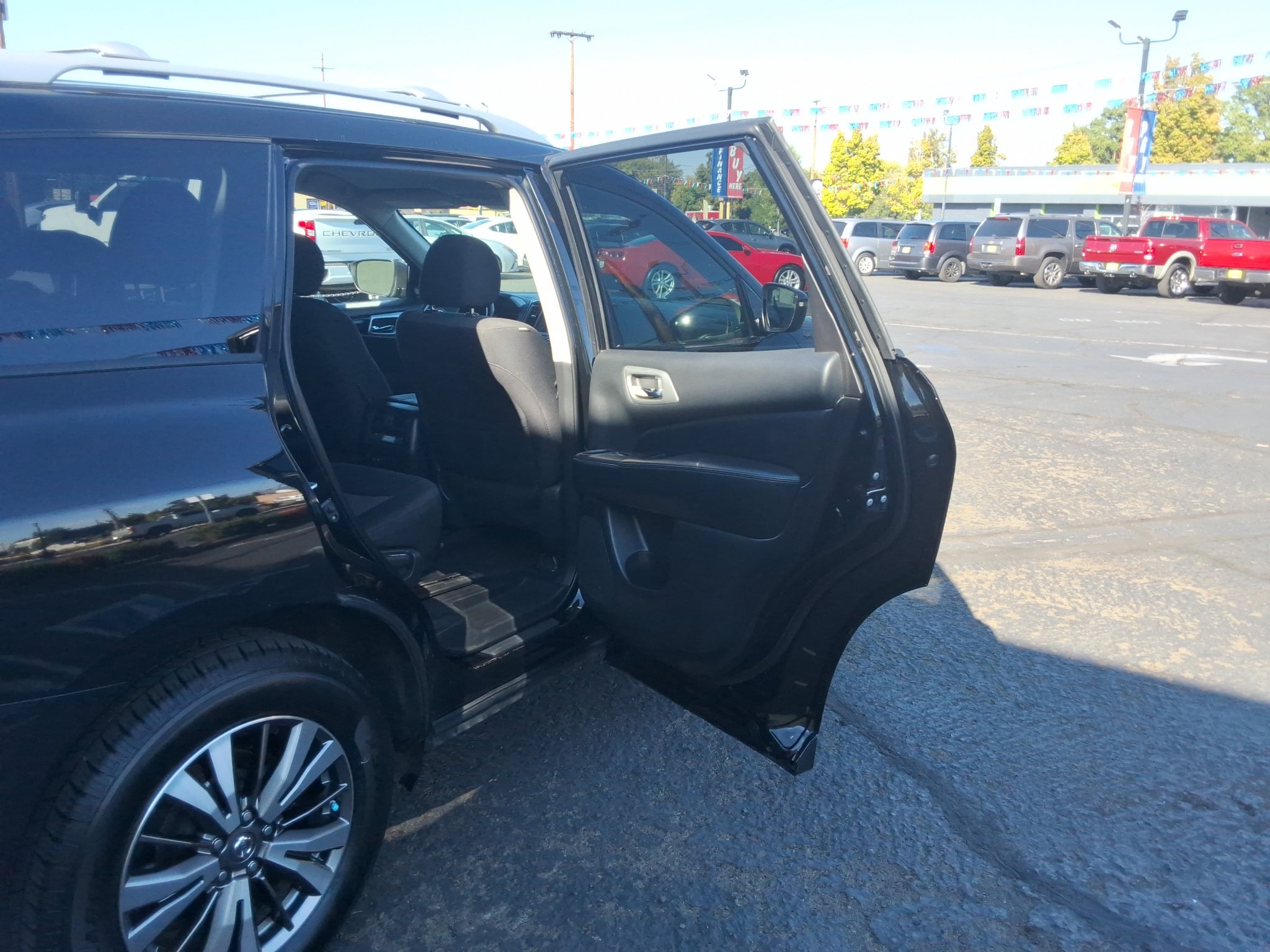 2019 Nissan Pathfinder 4x4 SV