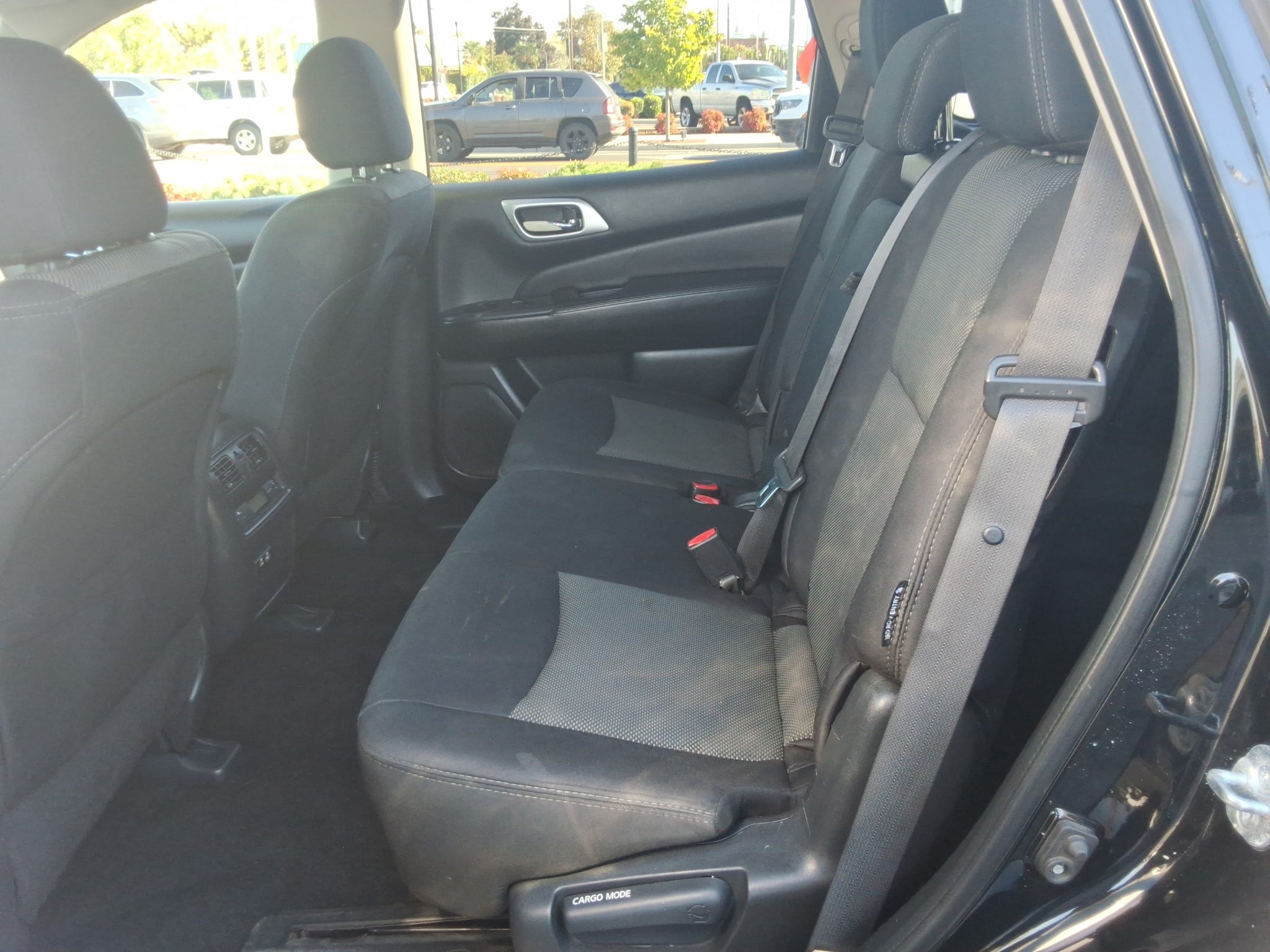 2019 Nissan Pathfinder 4x4 SV