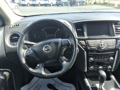 2019 Nissan Pathfinder 4x4 SV