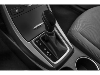 2015 Hyundai Elantra 4dr Sdn Auto SE