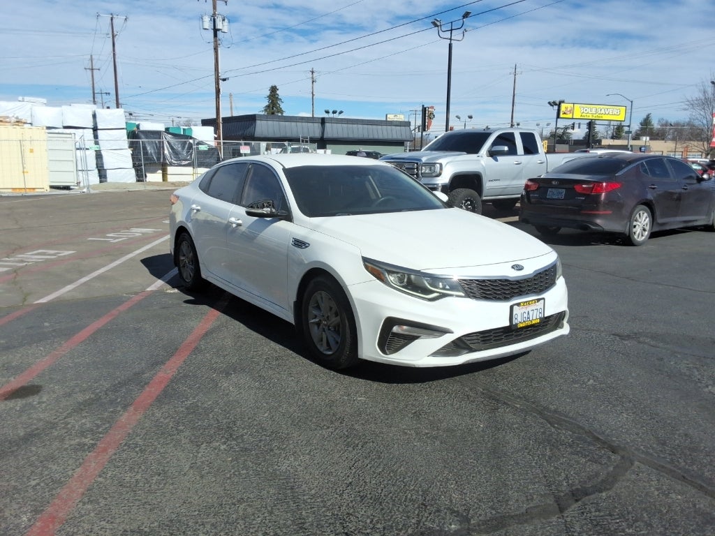 2019 Kia Optima LX Auto