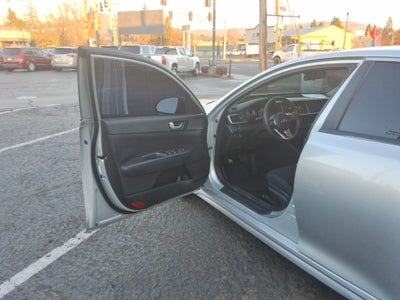 2020 Kia Optima LX Auto