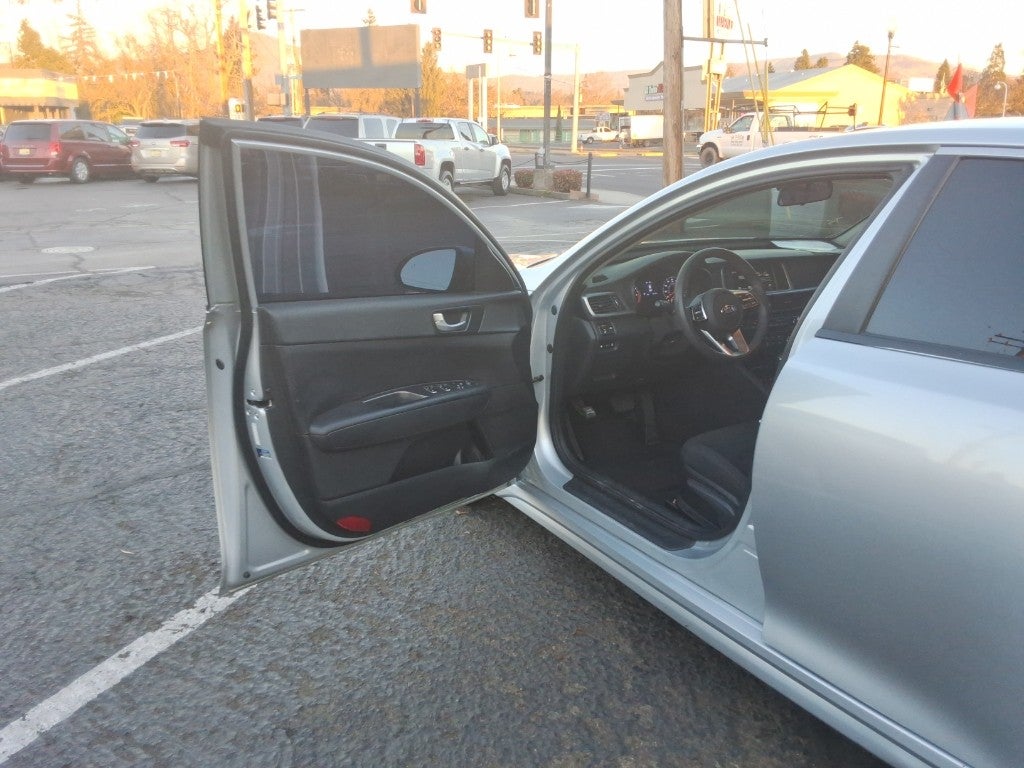 2020 Kia Optima LX Auto