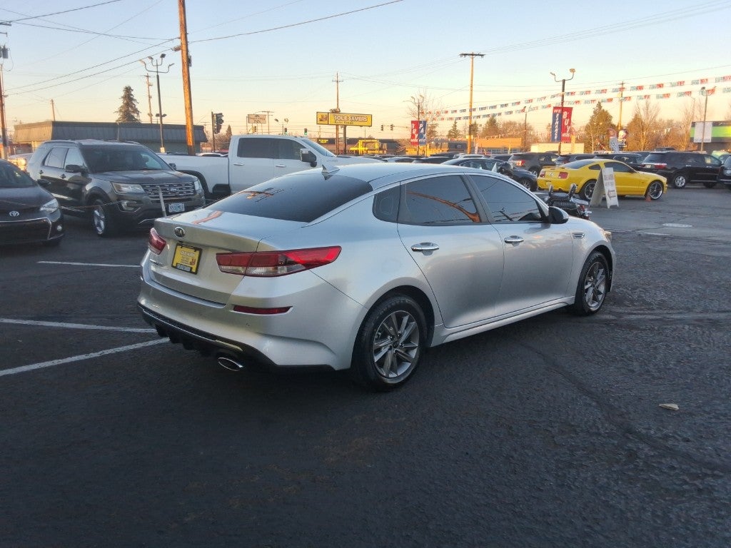 2020 Kia Optima LX Auto