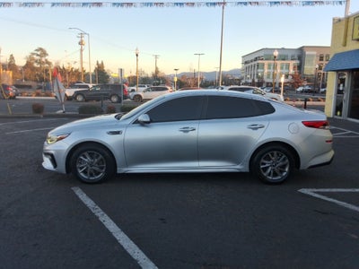 2020 Kia Optima LX Auto