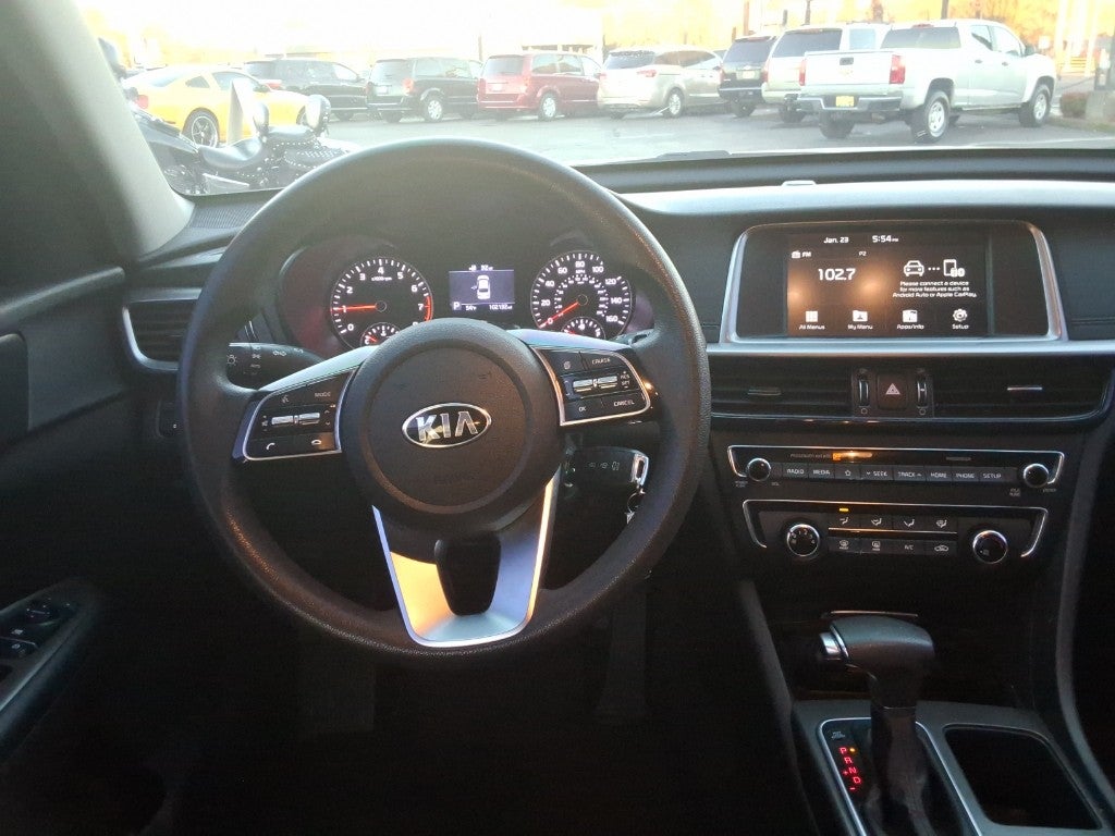 2020 Kia Optima LX Auto
