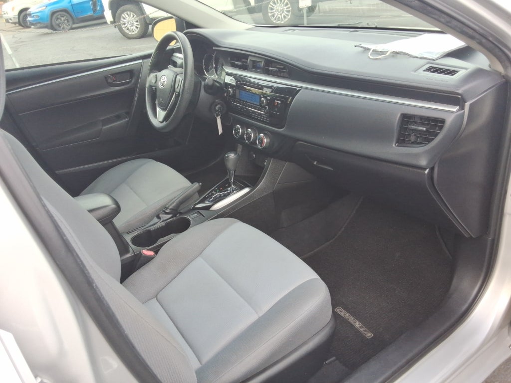 2015 Toyota Corolla 4dr Sdn Man L (GS)