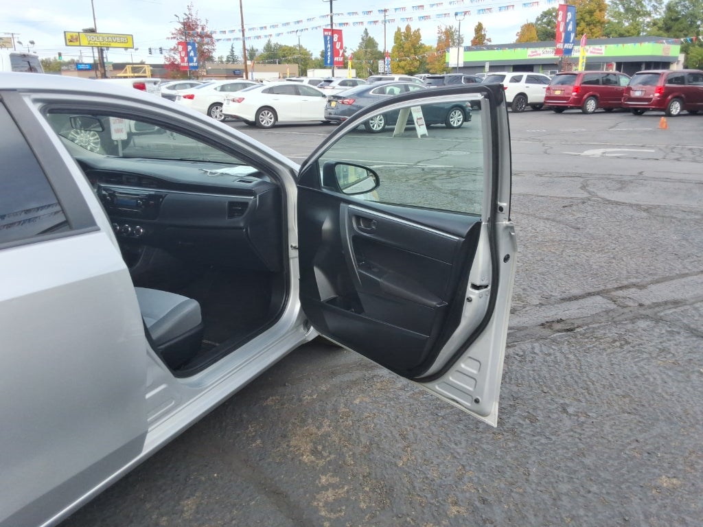 2015 Toyota Corolla 4dr Sdn Man L (GS)