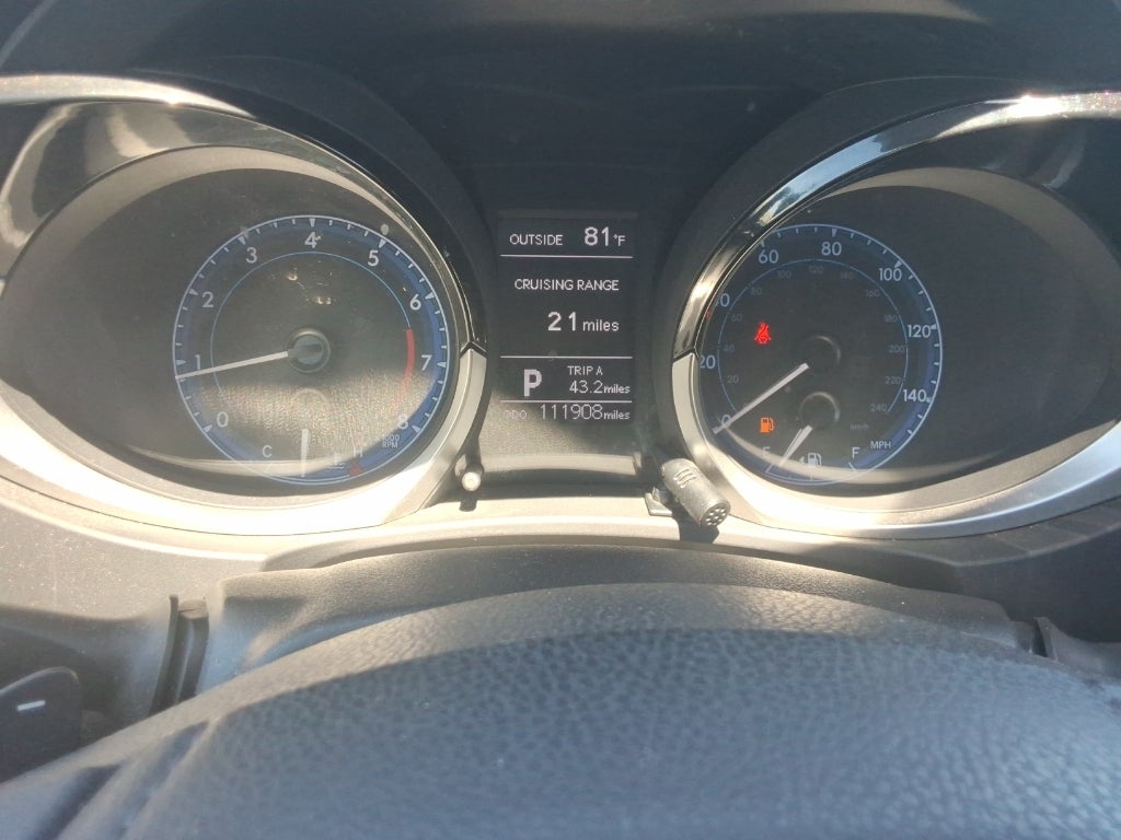 2015 Toyota Corolla 4dr Sdn Auto L (Natl)