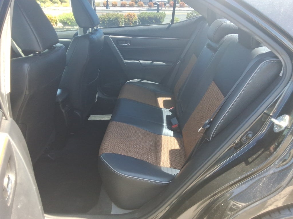 2015 Toyota Corolla 4dr Sdn Auto L (Natl)