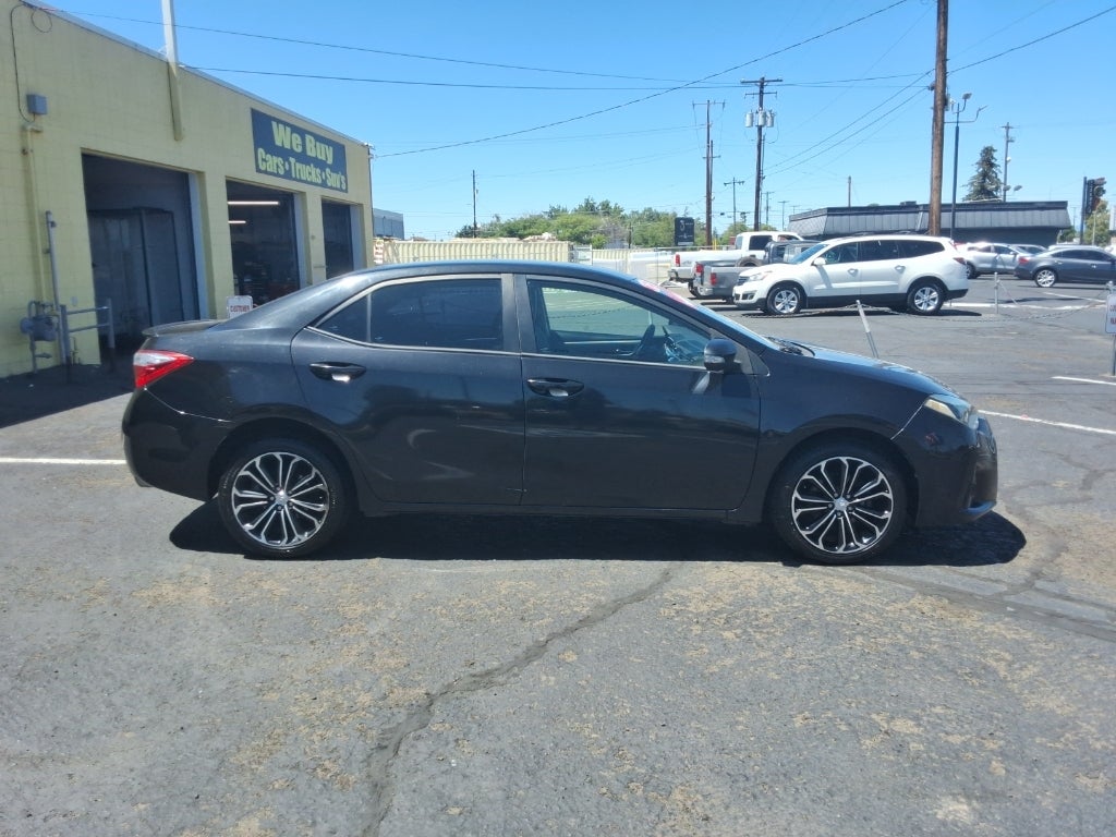 2015 Toyota Corolla 4dr Sdn Auto L (Natl)
