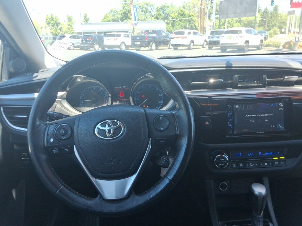 2015 Toyota Corolla 4dr Sdn Auto L (Natl)