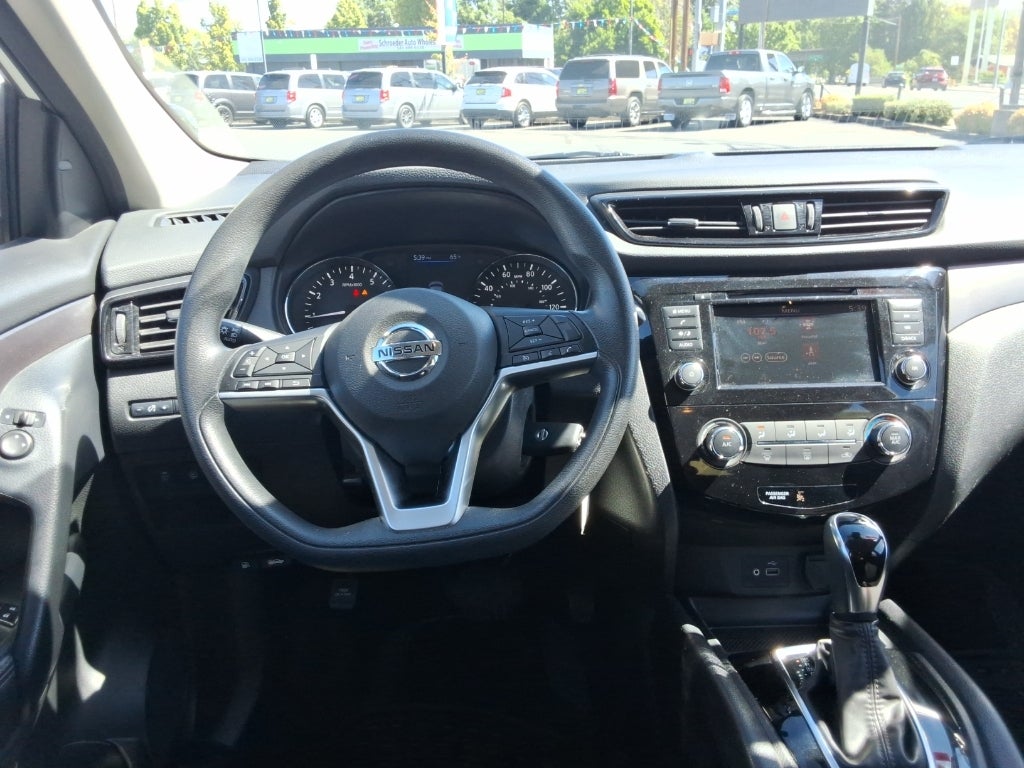2021 Nissan Rogue Sport SV