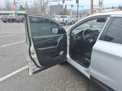 2021 Nissan Rogue Sport SV