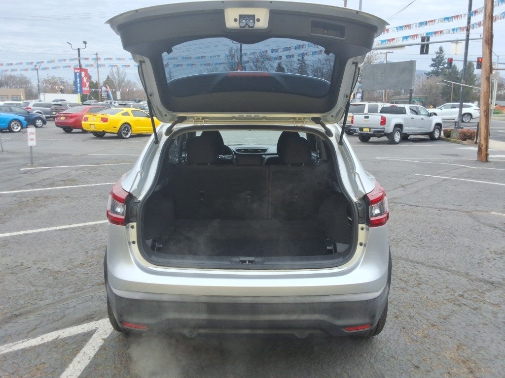 2021 Nissan Rogue Sport SV