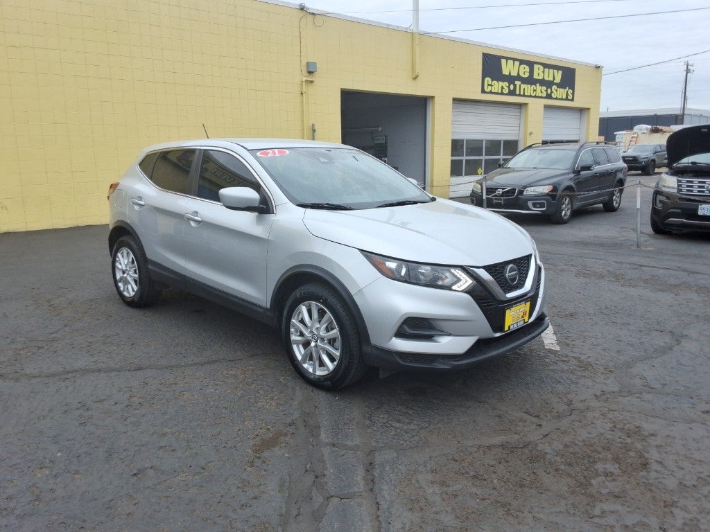 2021 Nissan Rogue Sport SV