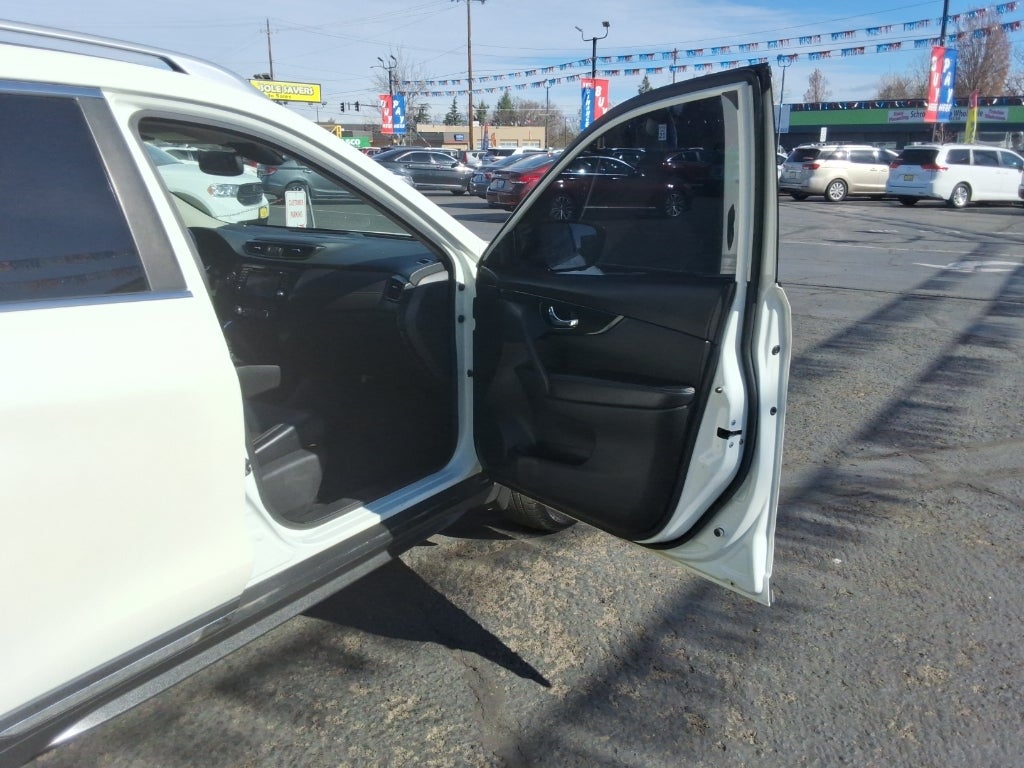 2017 Nissan Rogue AWD SL