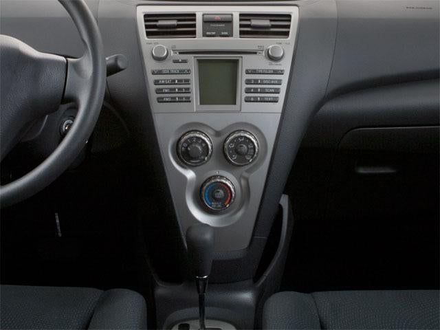2012 Toyota Yaris Base
