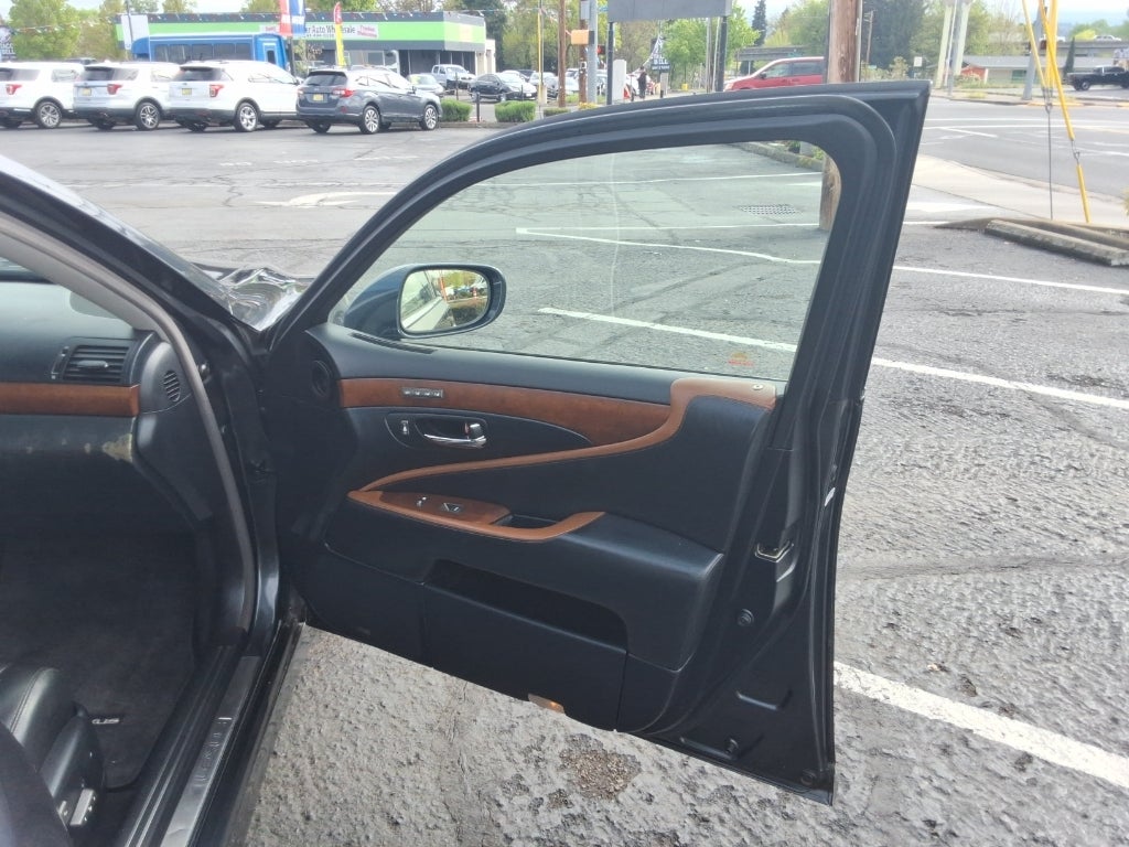 2011 Lexus LS 460 Base