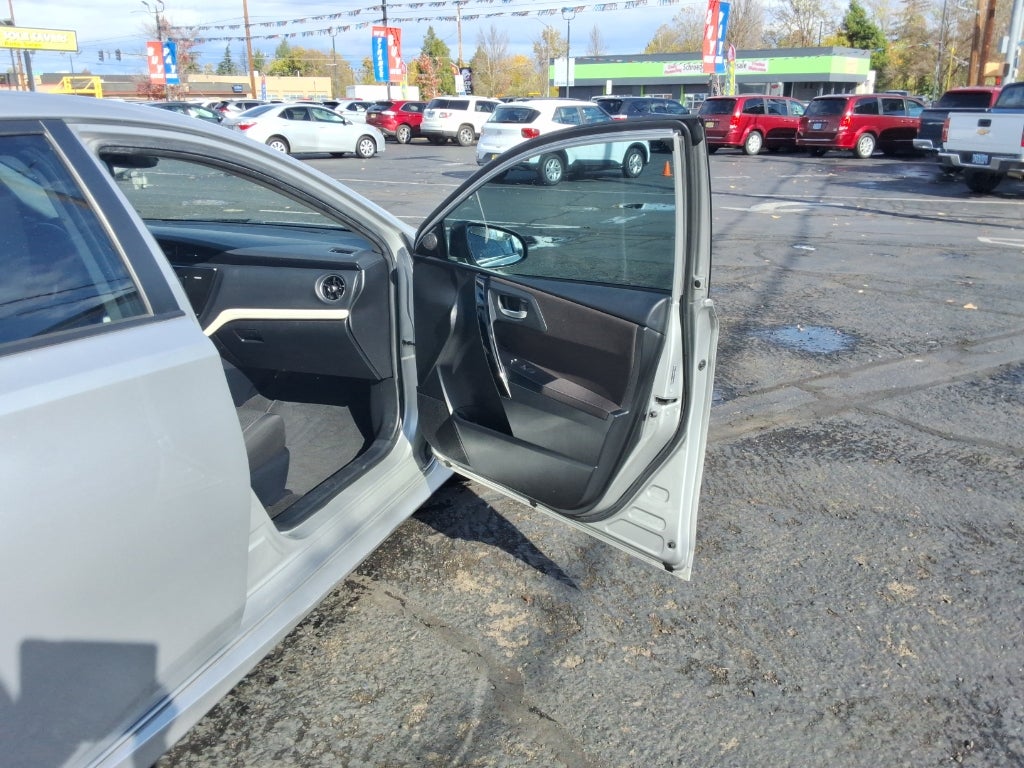 2017 Toyota Corolla iM Base