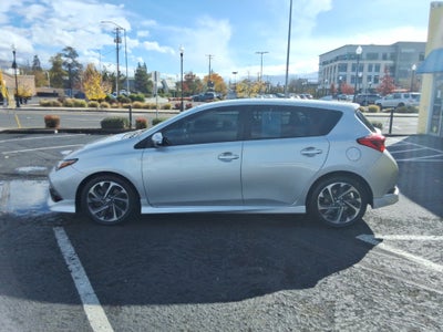 2017 Toyota Corolla iM Base