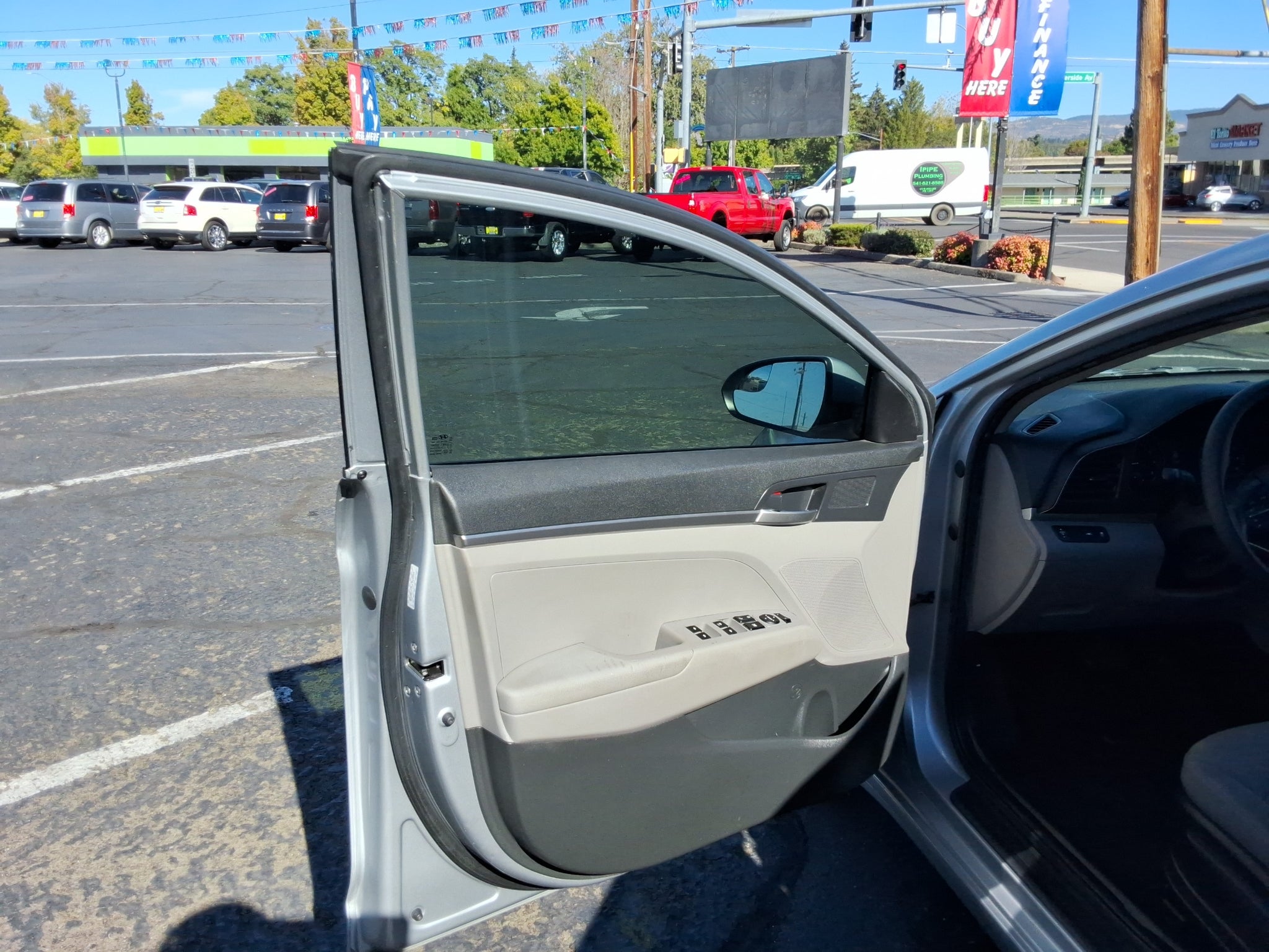 2020 Hyundai Elantra SE IVT
