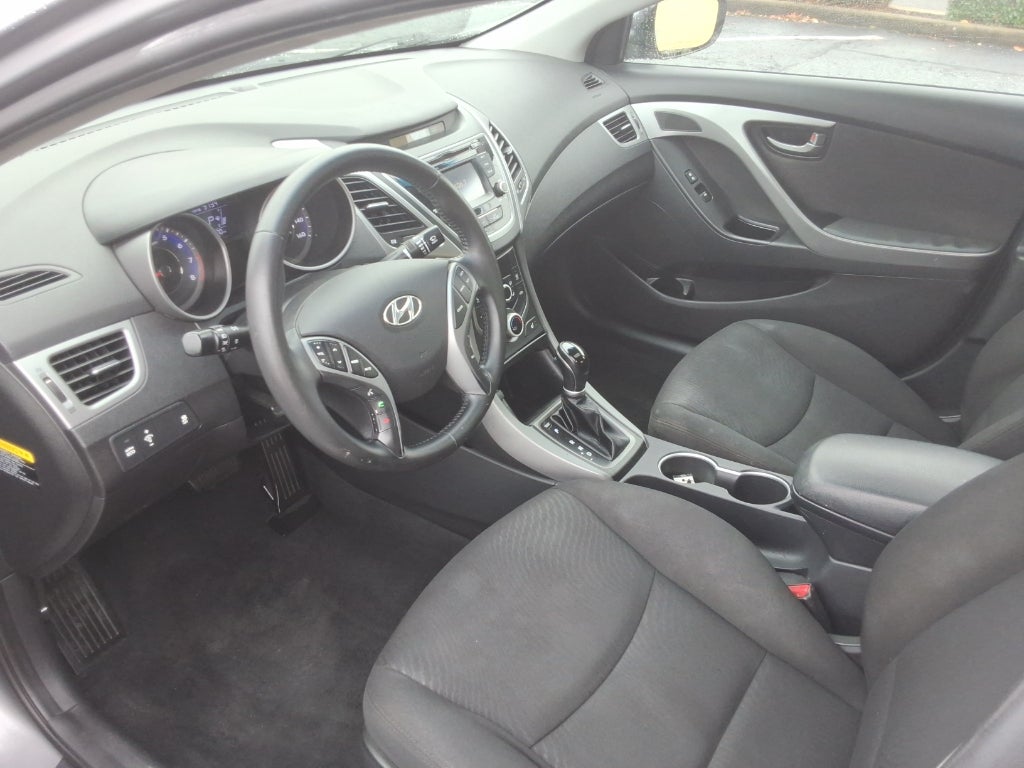 2016 Hyundai Elantra 4dr Sdn Auto Value Edition