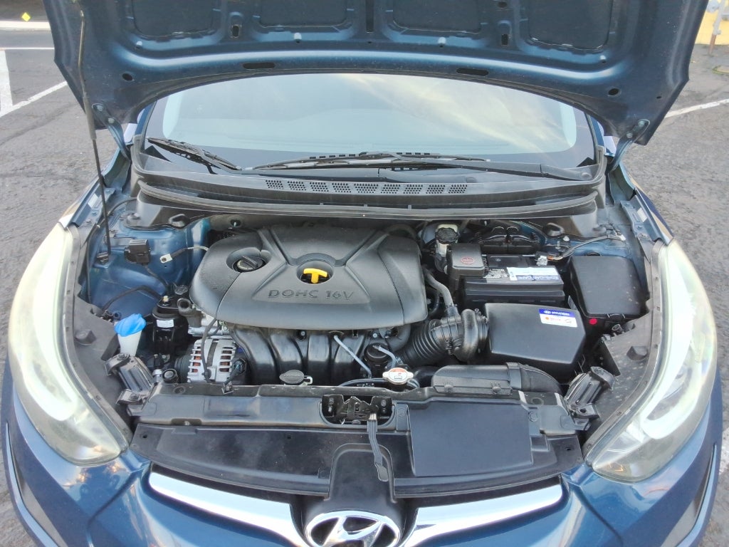 2016 Hyundai Elantra 4dr Sdn Auto SE