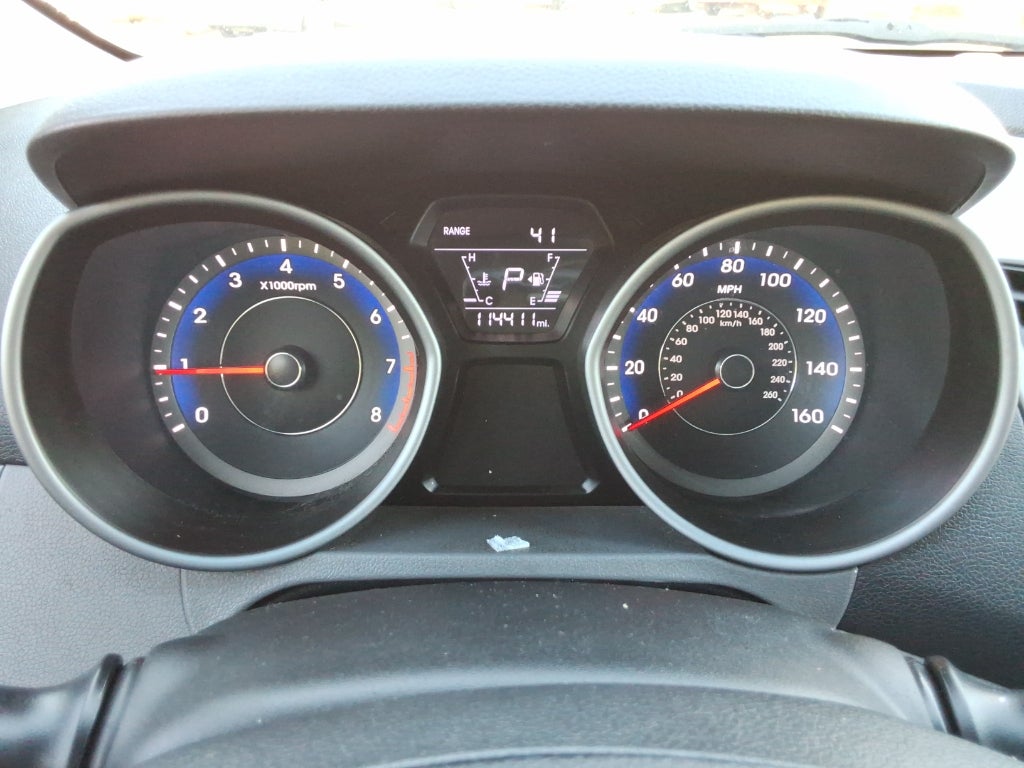 2016 Hyundai Elantra 4dr Sdn Auto SE