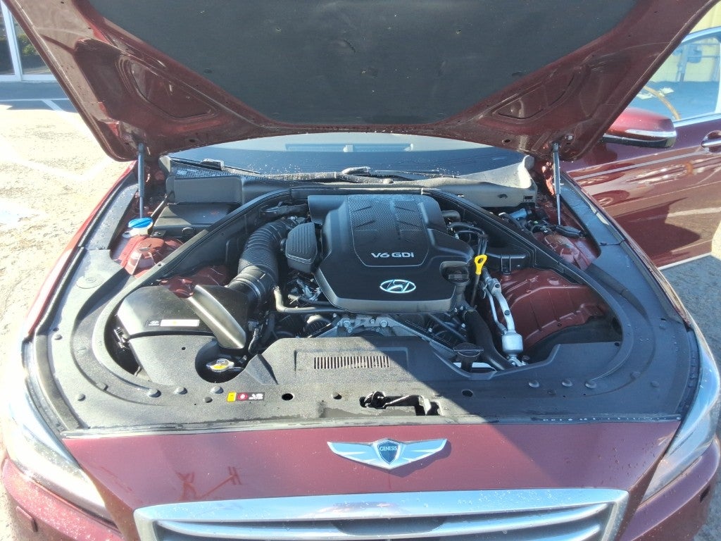 2015 Hyundai Genesis Base