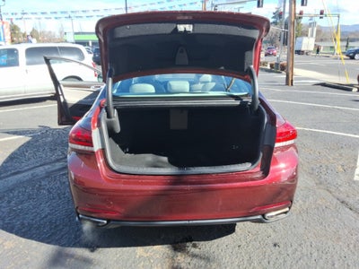 2015 Hyundai Genesis Base