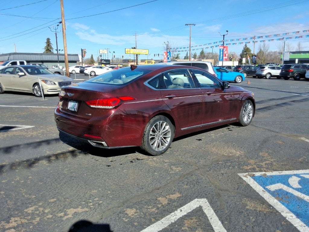 2015 Hyundai Genesis Base