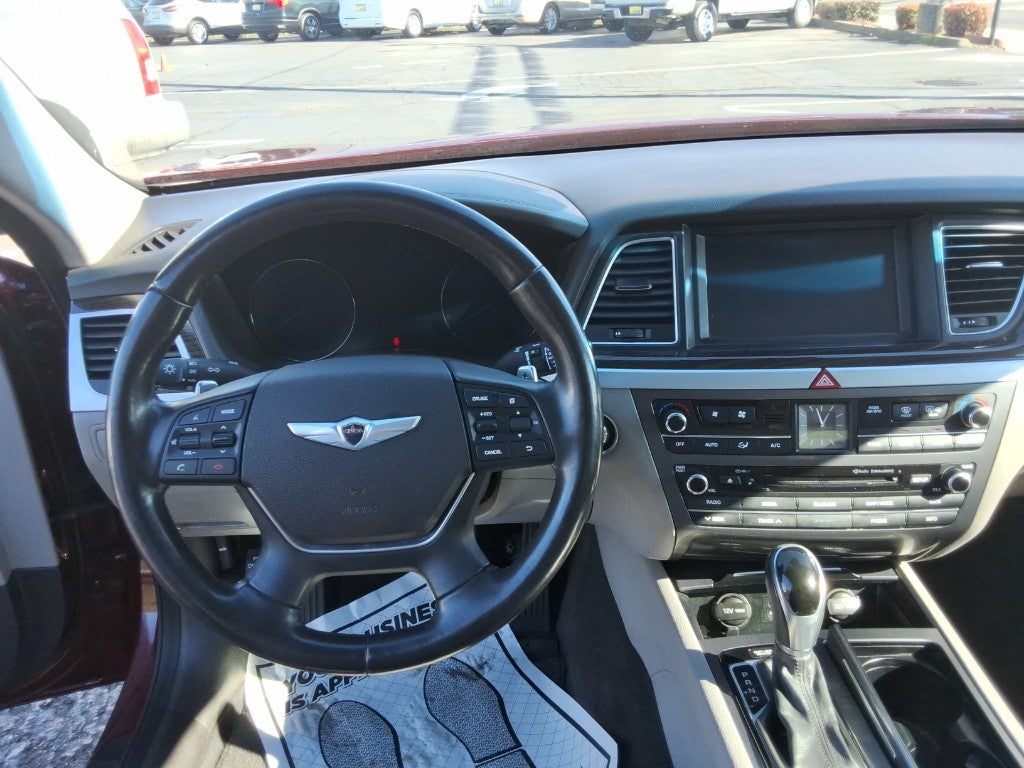 2015 Hyundai Genesis Base