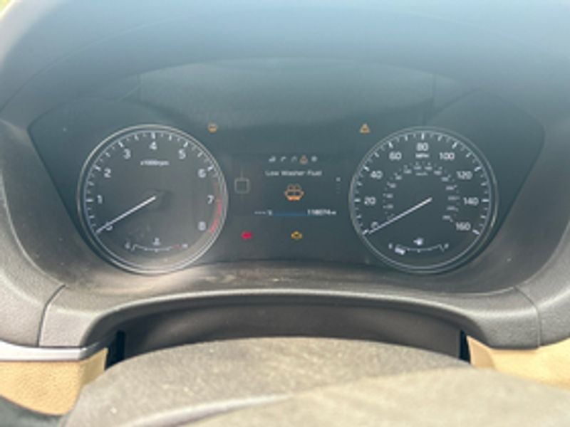 2015 Hyundai Genesis Base